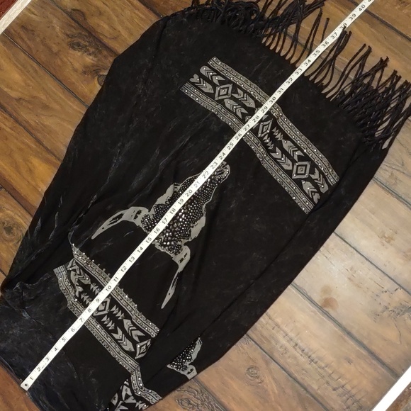 Voice Of California ( Vocal) Brand. Black long Fridge Vest. Size M. - Picture 8 of 9